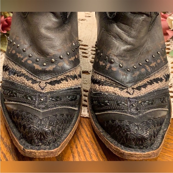 Corral A3355 size 8M - Picture 6 of 8